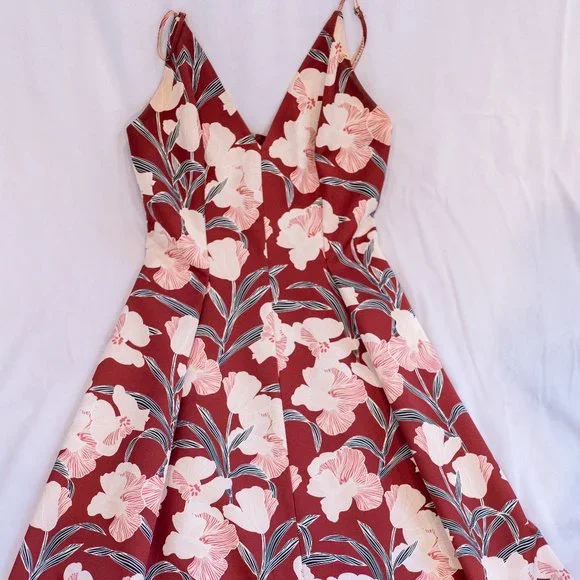 open lace back dress Red Floral Sleeveless Midi Dress - All Dresses
